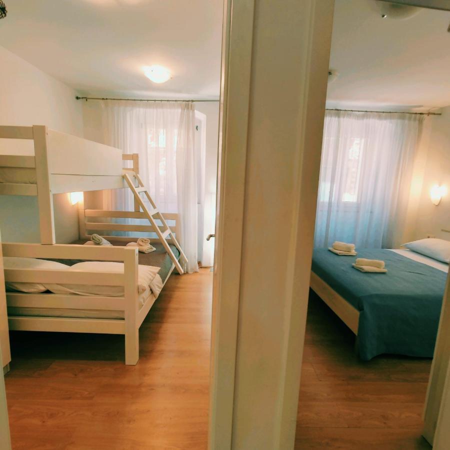 Iron Gates Apartments Split Eksteriør billede
